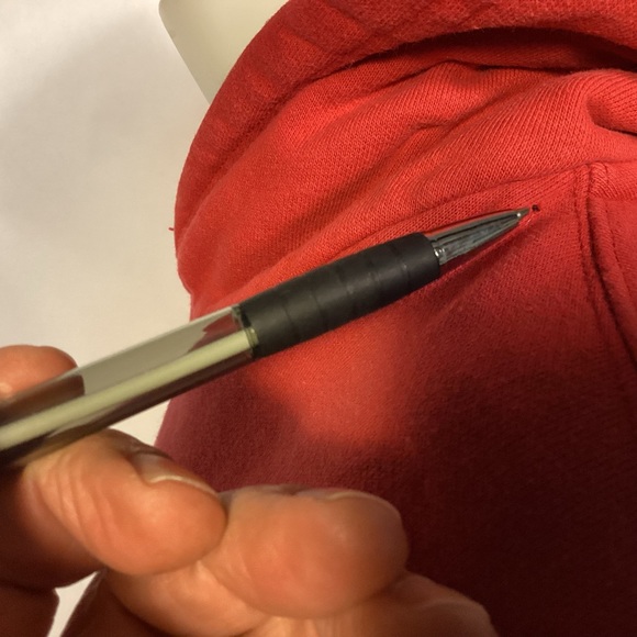 Tampa Bay Buccaneers Tom Brady Super Bowl LIX Hoodie women’s Size Medium - Picture 9 of 9